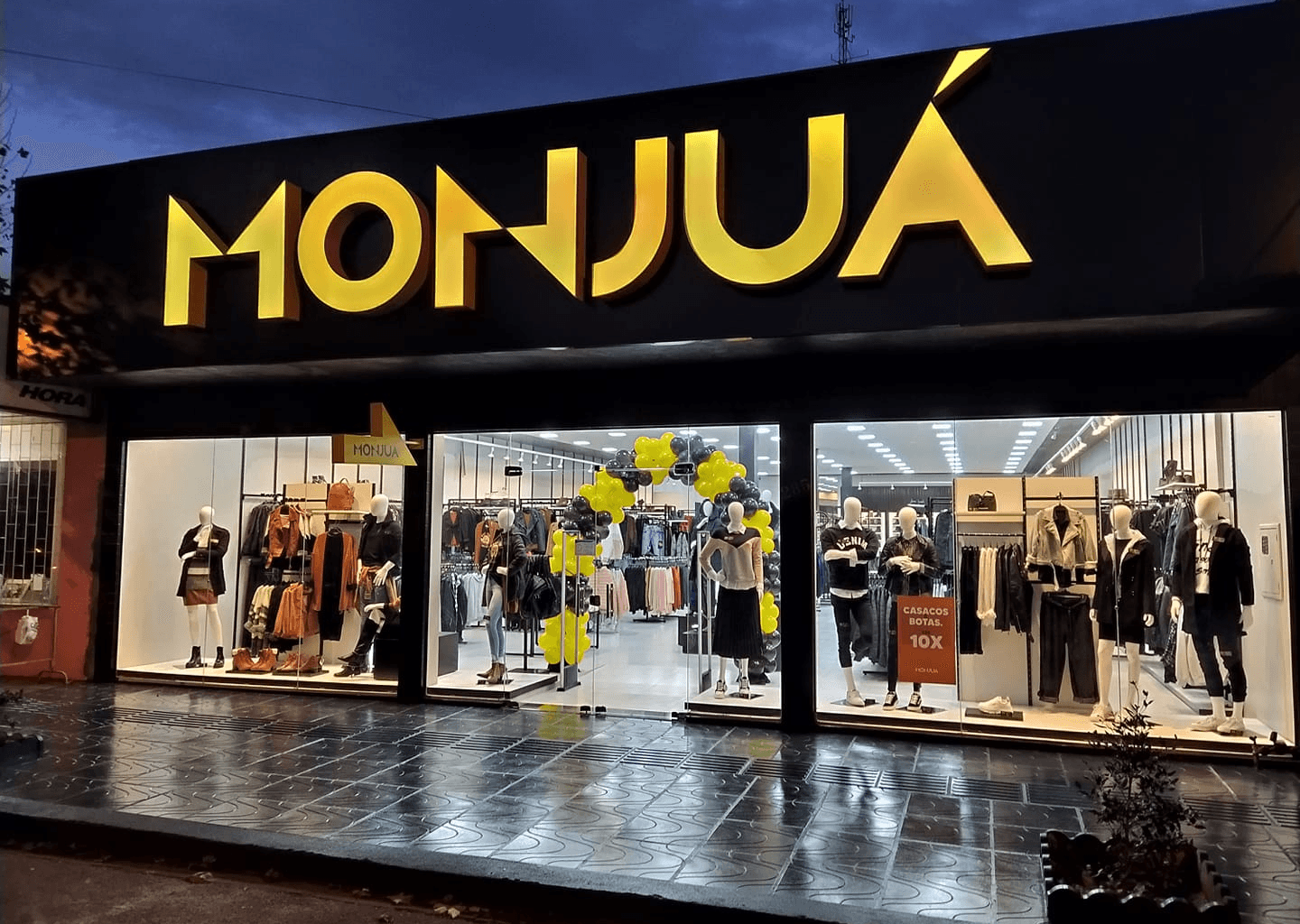 Fachada da loja Monjuá.